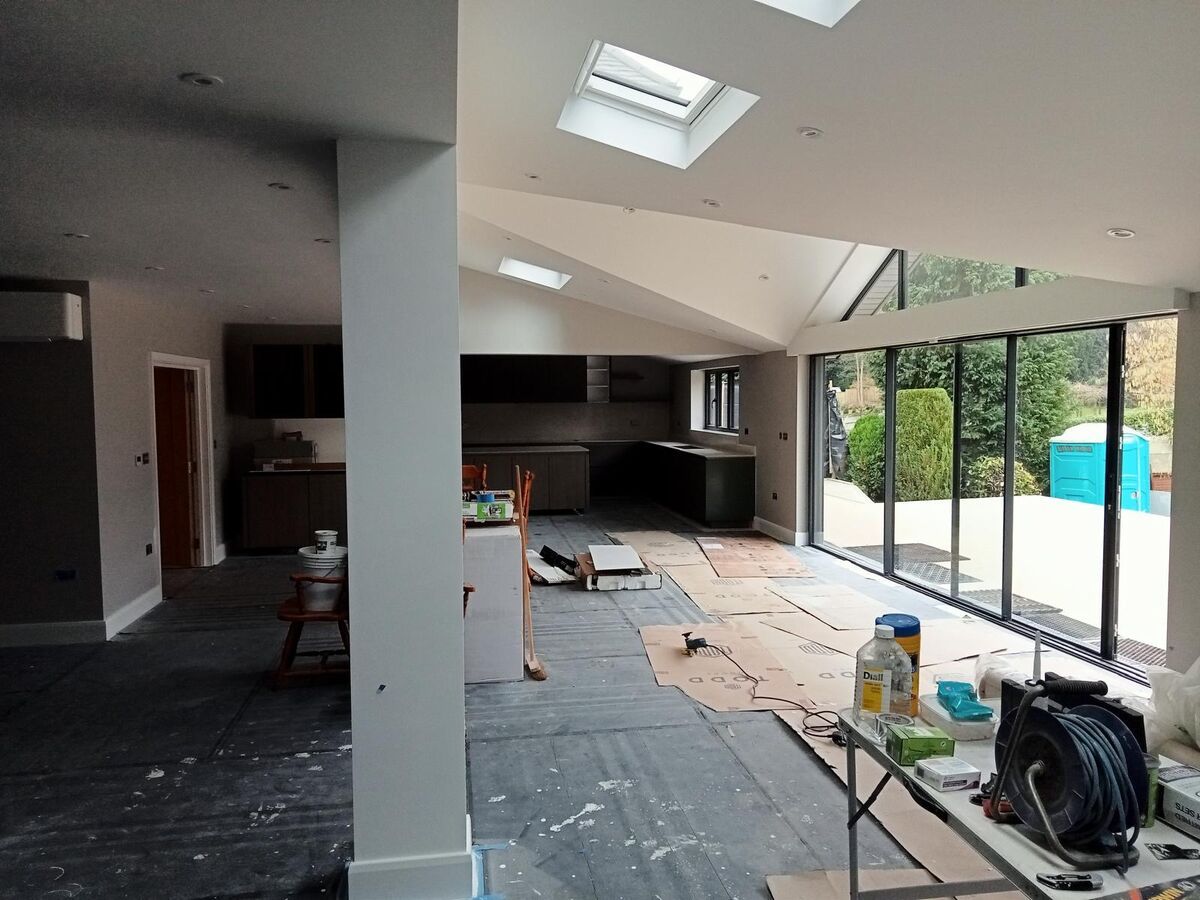 painting and decorating Holland Park Avenue, W11